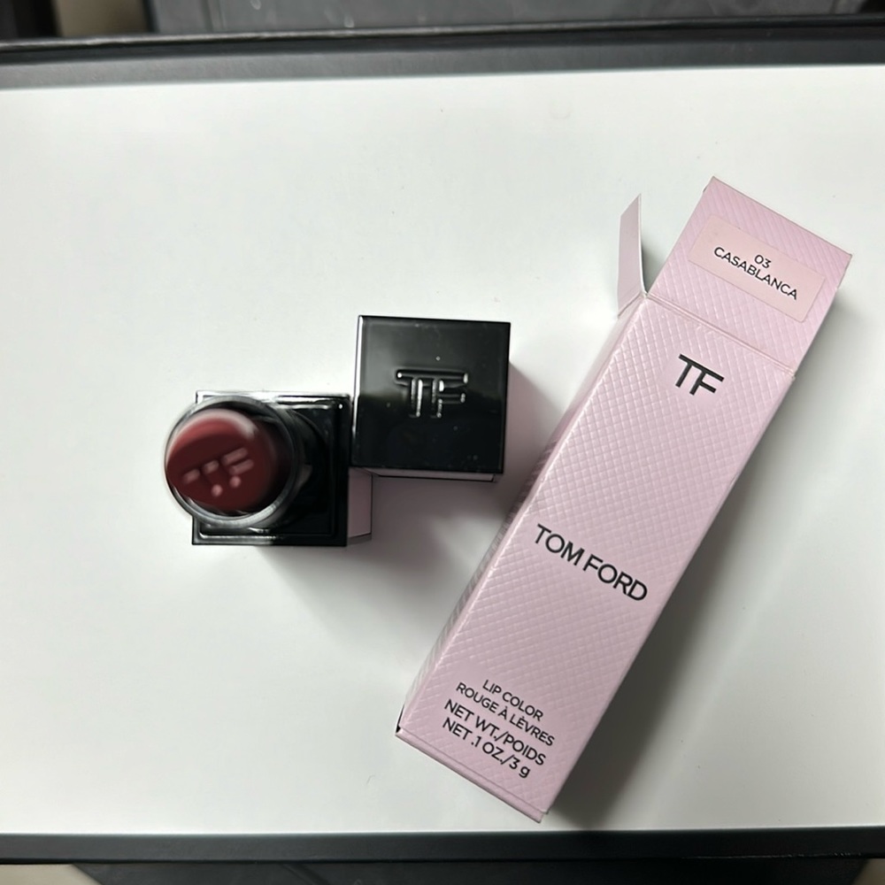 Tom Ford 03 Casablanca in pink